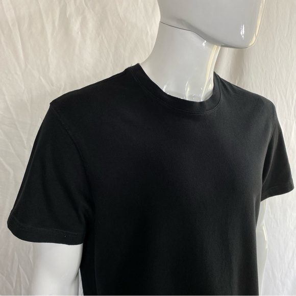 Eddie Bauer Legend Wash Men’s Classic Black Tee - Picture 3 of 6